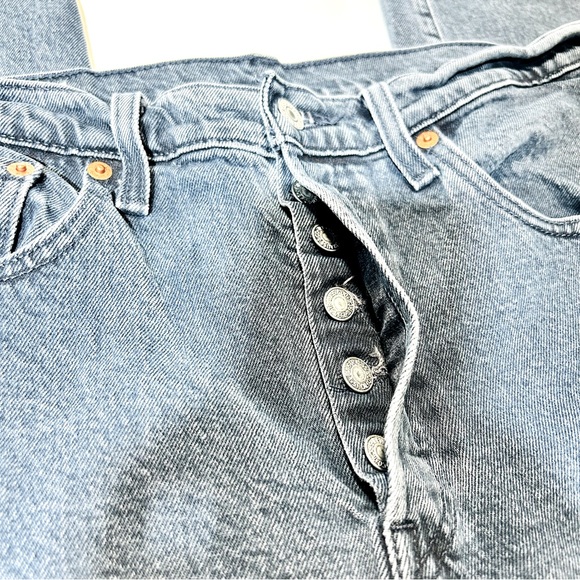 Levi’s jeans 501 Buttonfly jeans boyfriend high rise jeans gray women Size 31 - Picture 6 of 13